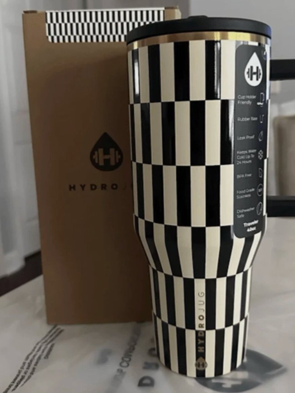 HydroJug Traveler 40oz Black with Box ✅